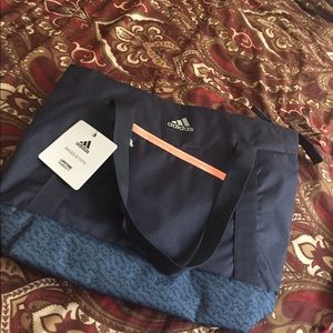 Nice little school bag!!